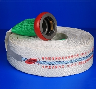 Reflective strip hose