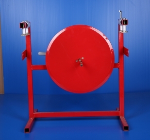 Floor hose reel car